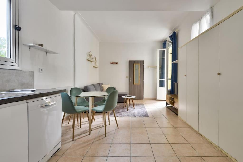 Superbe Studio Vieux Nice 1 Min A Pied De La Plage Εξωτερικό φωτογραφία